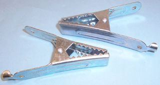 MEDIUM SIZED CROCODILE CLIP